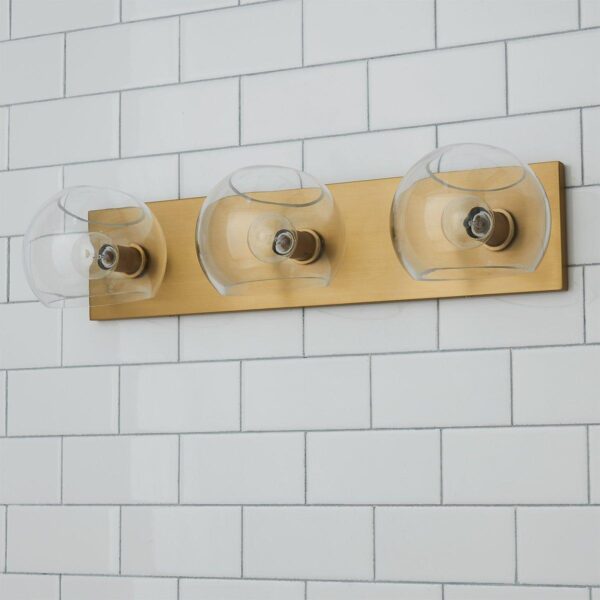 BS22122.1.BS22122GL Xaviero Glass Vanity Light – 3 Light – Clear – view 2