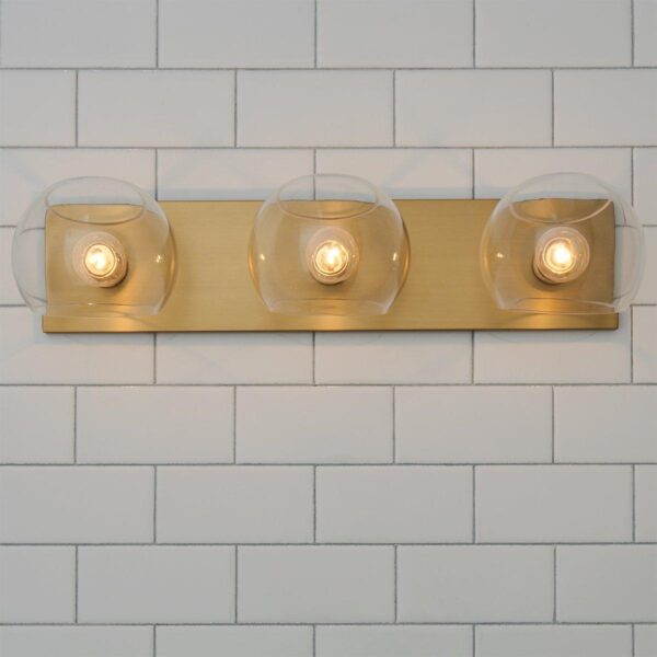BS22122.3.BS22122GL Xaviero Glass Vanity Light – 3 Light – Clear – view 4