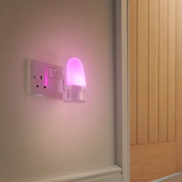 Auraglow Color-Changing LED Night Light with Daylight Sensor – view 2